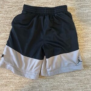 nike black and grey color block shorts in perfect condition size 16/18 boys